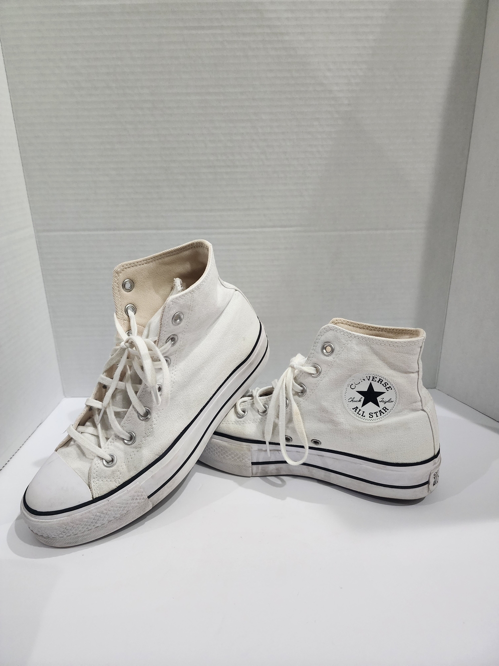 Converse Chuck Taylor All Star High Top Sneakers - White